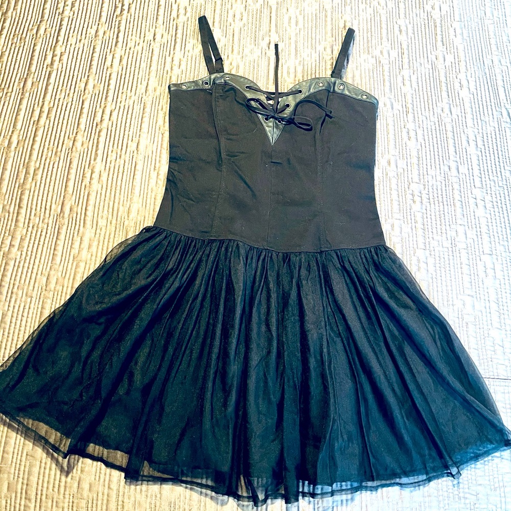 Hot Topic Black Heart Shaped Dress